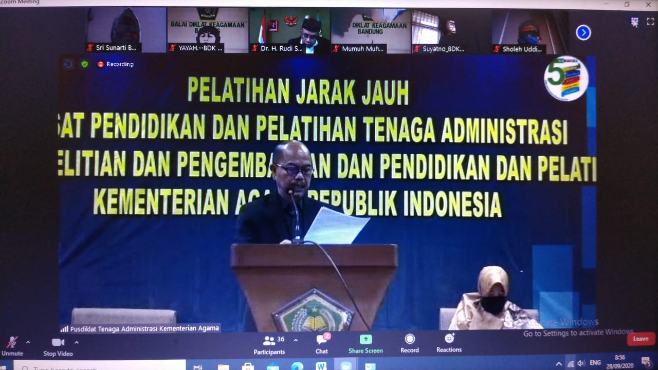 Pembukaan Pelatihan Kewidyaiswaraan Berjenjang Tingkat Tinggi via Zoom