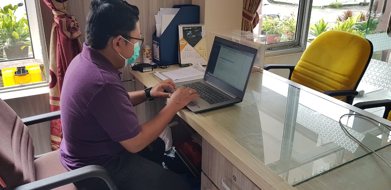 Kamal Maulana Mengikuti Ujian Kompetensi Inpassing Jabatan Fungsional Secara Online