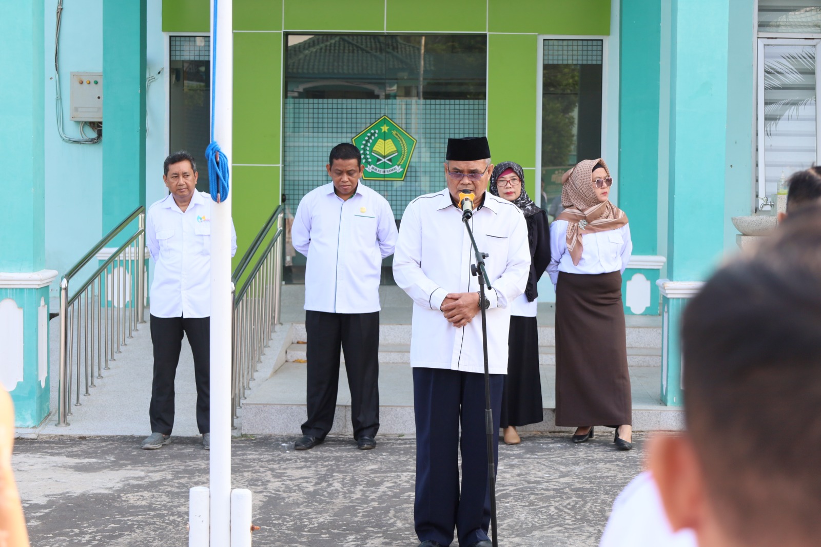 Keteladanan Lahir Dari Diri dan Menjadi Tauladan Bagi Orang Lain