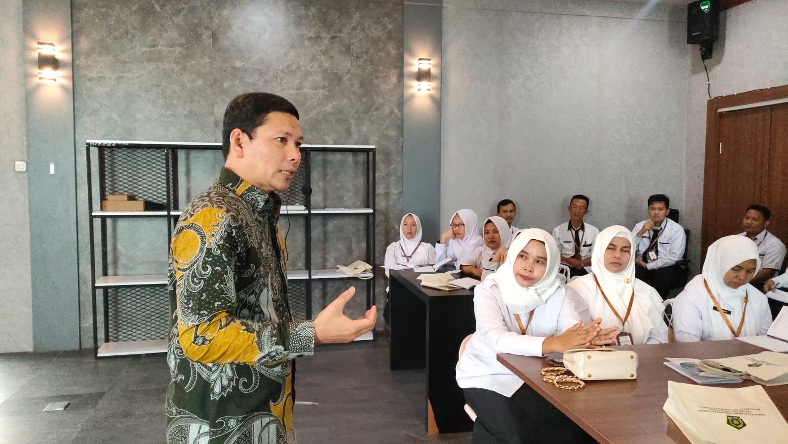 Peserta Orientasi PPPK Palembang Diajak Menjadi ASN Luar Biasa oleh Kepala Balai Diklat Keagamaan   