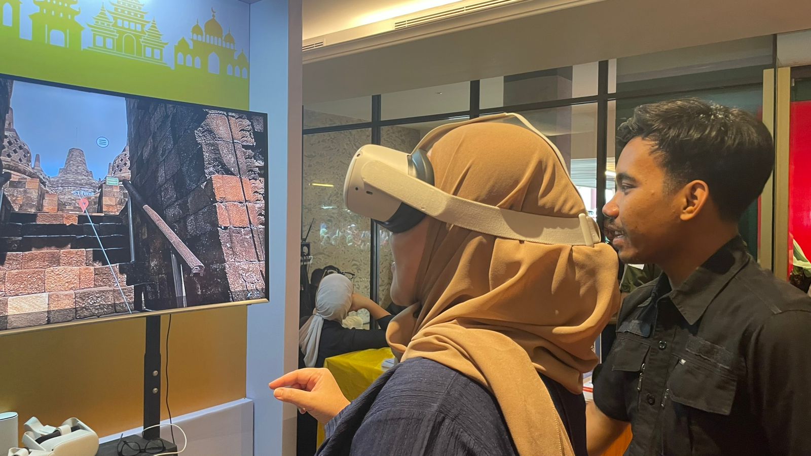 Inovasi Virtual Reality Candi Borobudur Meriahkan Expo Layanan Kemenag di Jakarta