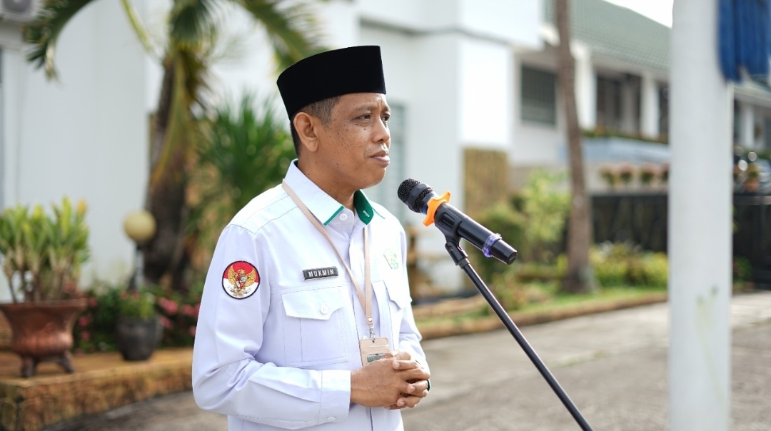 Internalisasi ASN BerAKHLAK: Berorientasi pada Pelayanan dan Pengabdian