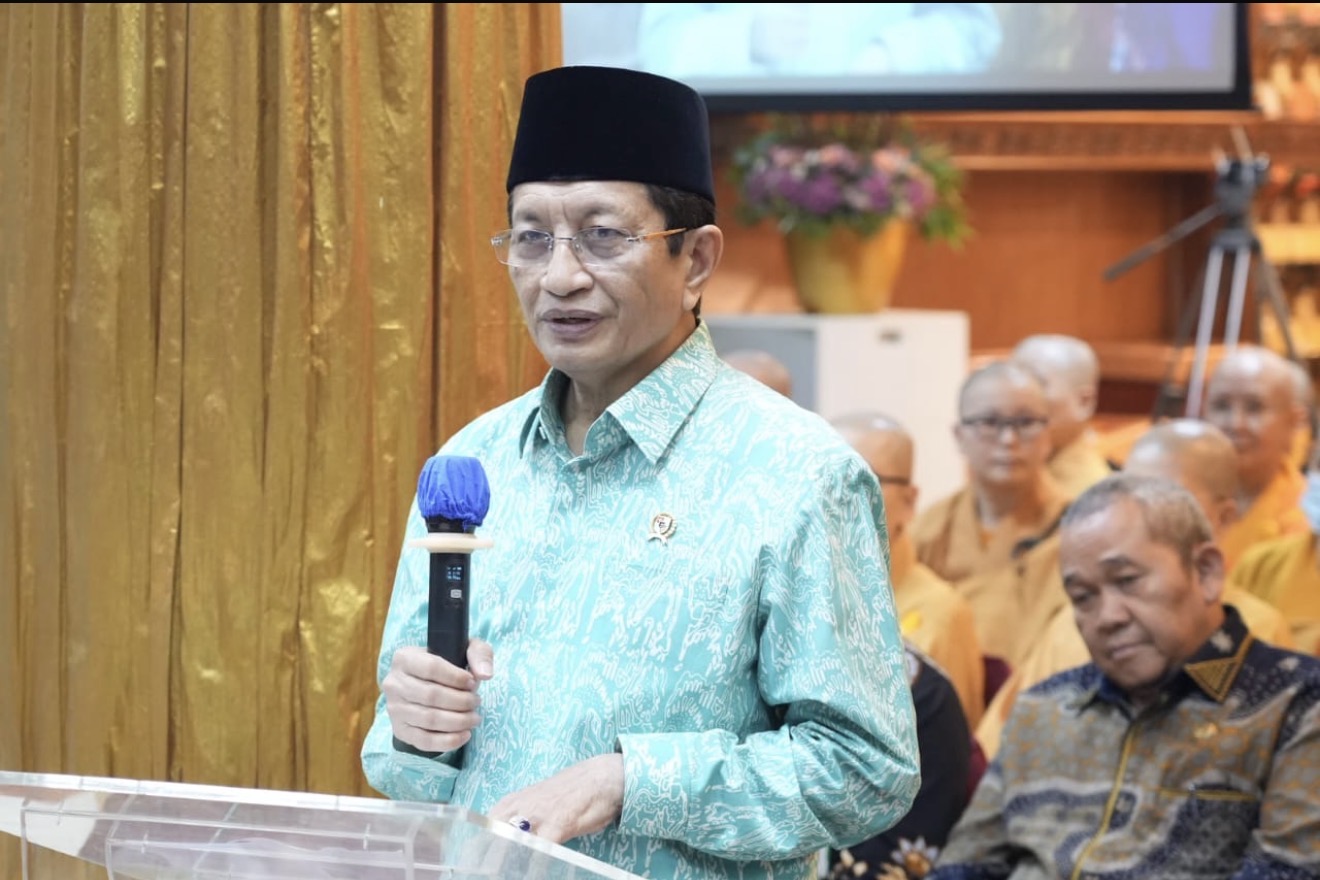 Menag Nasaruddin Umar: Waisak Momentum Menanamkan Kebajikan dan Wujudkan Perdamaian Dunia