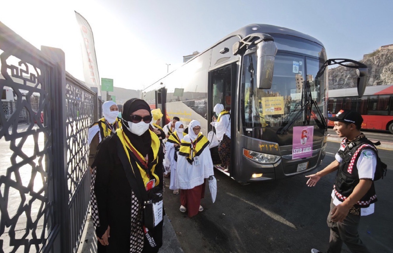 Bus Shalawat Gratis Antar Jemaah ke Masjidil Haram 24 Jam Nonstop