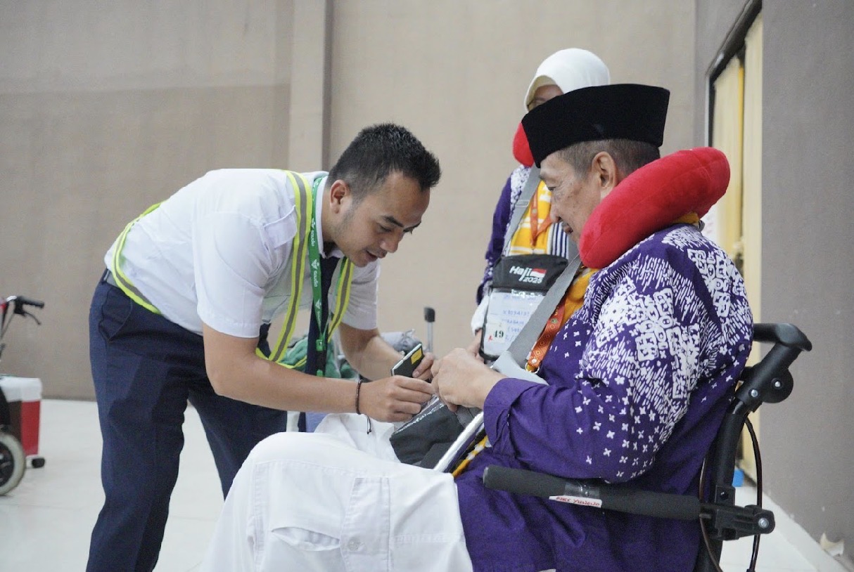 Haji 2025: Layanan Munakosah Asrama Haji dan Fast Track Permudah Ratusan Ribu Jemaah