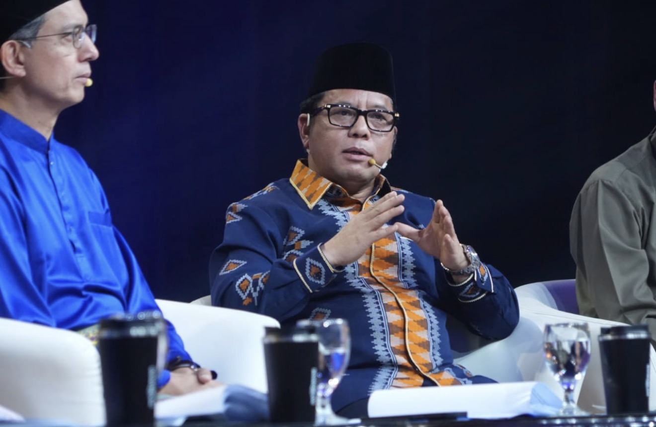 Kemenag Masuk Tiga Besar Kementerian Berkinerja Terbaik Versi IndoStrategi